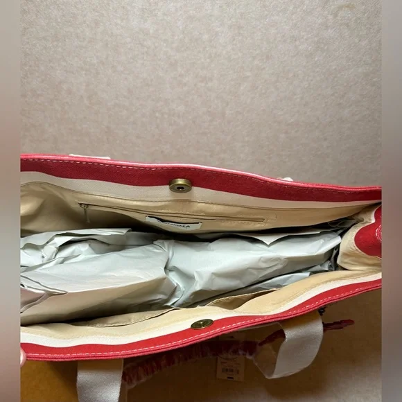 Sonoma Goods Danson Canvas Tote Red Cream Summer Bag Crab Charm NWT - Picture 7 of 10